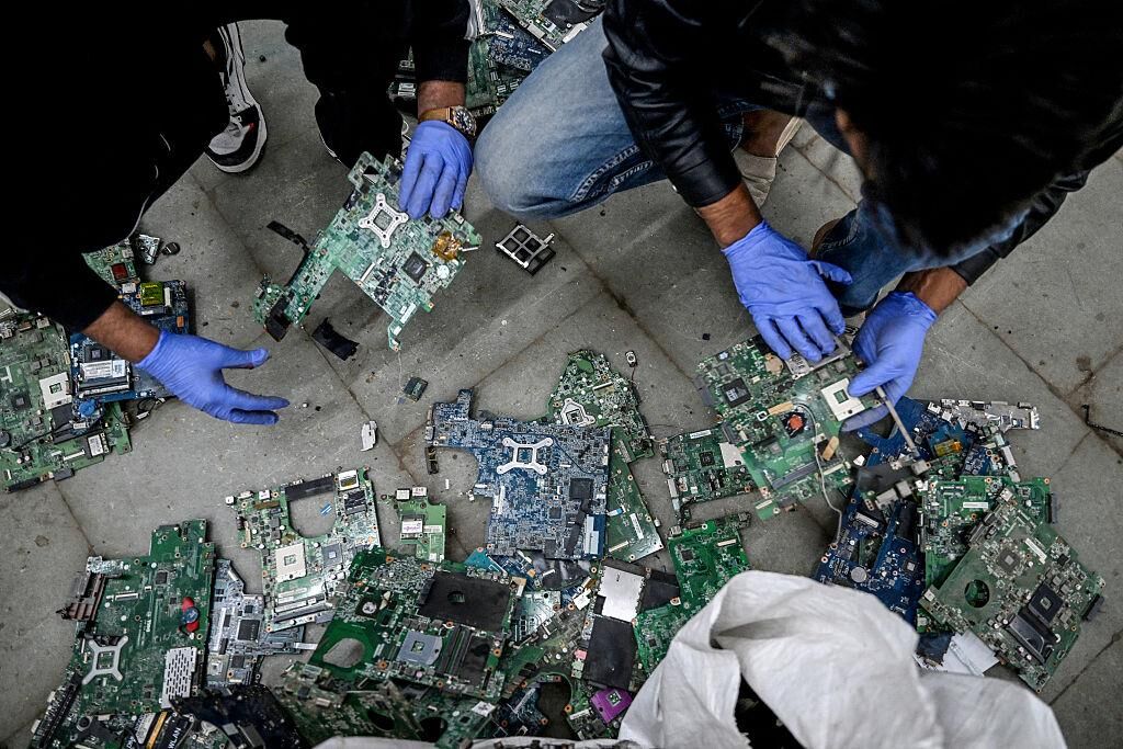 inside-indias-e-waste-industry-how-e-waste-management-training-shaped-ecotrios-sustainable-recycling-journey-thumbnail
